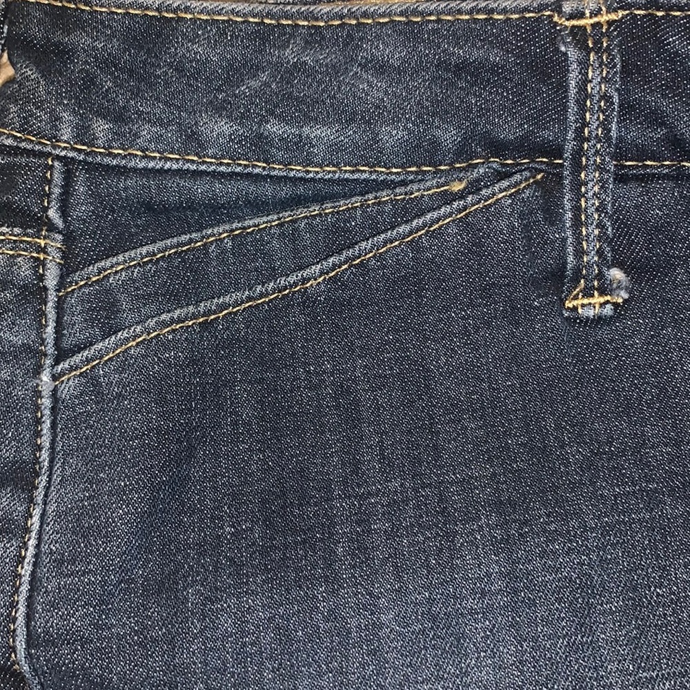 LEVI’S ⭐️ Classic Curve Hugging Denim Mini Skirt - Picture 7 of 8